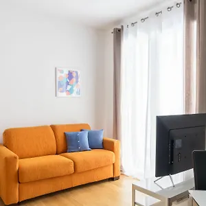 Joivy Sunny 1-bed Flat With Balcony Appartamento