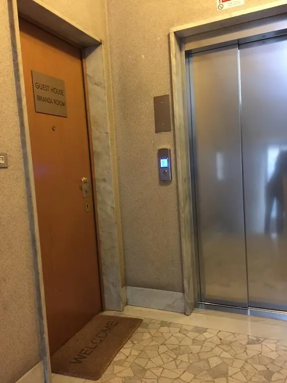 Guest House Brianza Room Milan Italy