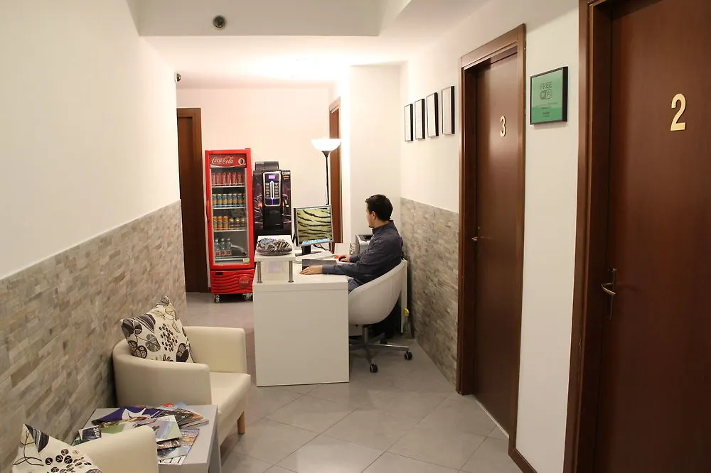 ***  Guest House Brianza Room Milan Italy
